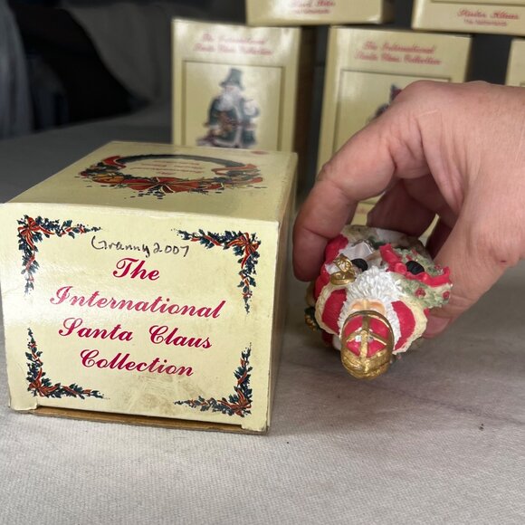 The International Santa Claus Collection St. Nicholas Figurine Austria 1995 Box - Picture 6 of 9